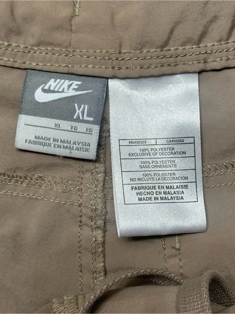 Nike Mens XL Cargo Shorts Tan Outdoor Hiking Utility Fishing Performance